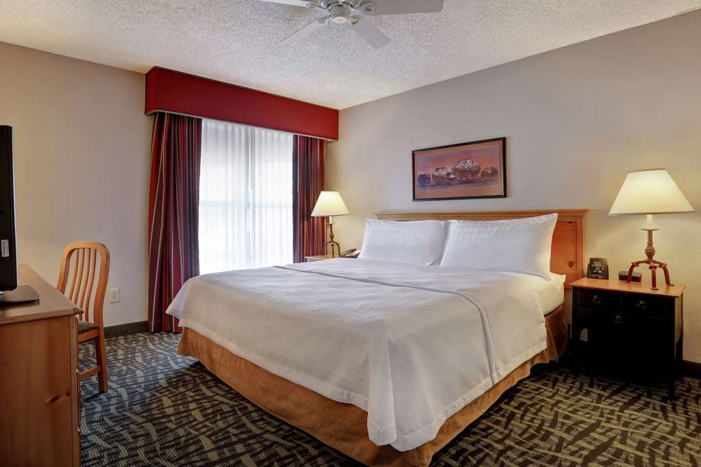 Homewood Suites Phoenix-Scottsdale Room photo